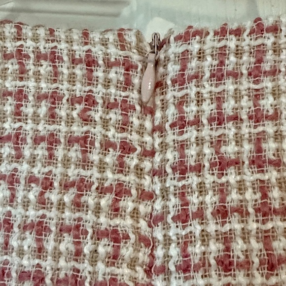 NWT Andre Women's Pink and White Tweed Blouse - Picture 5 of 8